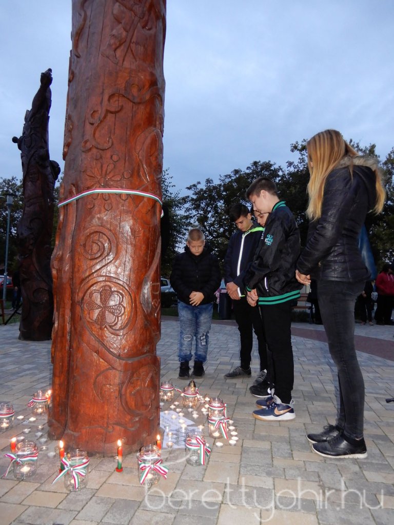 Az aradi vértanúkra emlékeztünk 34